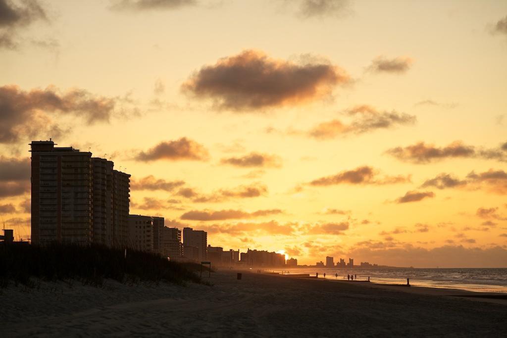 ホテル ウィンダム ウェストウィンズ Atlantic Beach エクステリア 写真